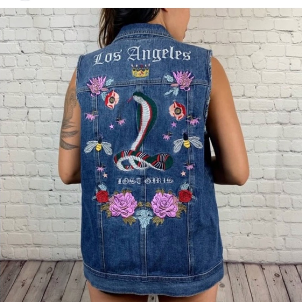 PacSun Lost Girls Embroidered Blue Sleeveless Denim Button-Up Vest Snake XS